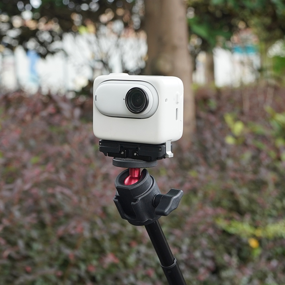M05K Magnetic Quick Release Ad - огляд і ціна Insta360 Camera Go 3